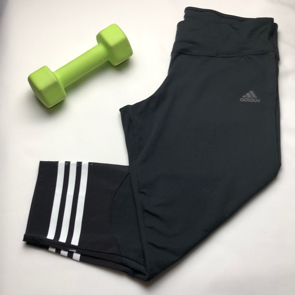 Adidas Black Climalite Capri Workout Pants Size M